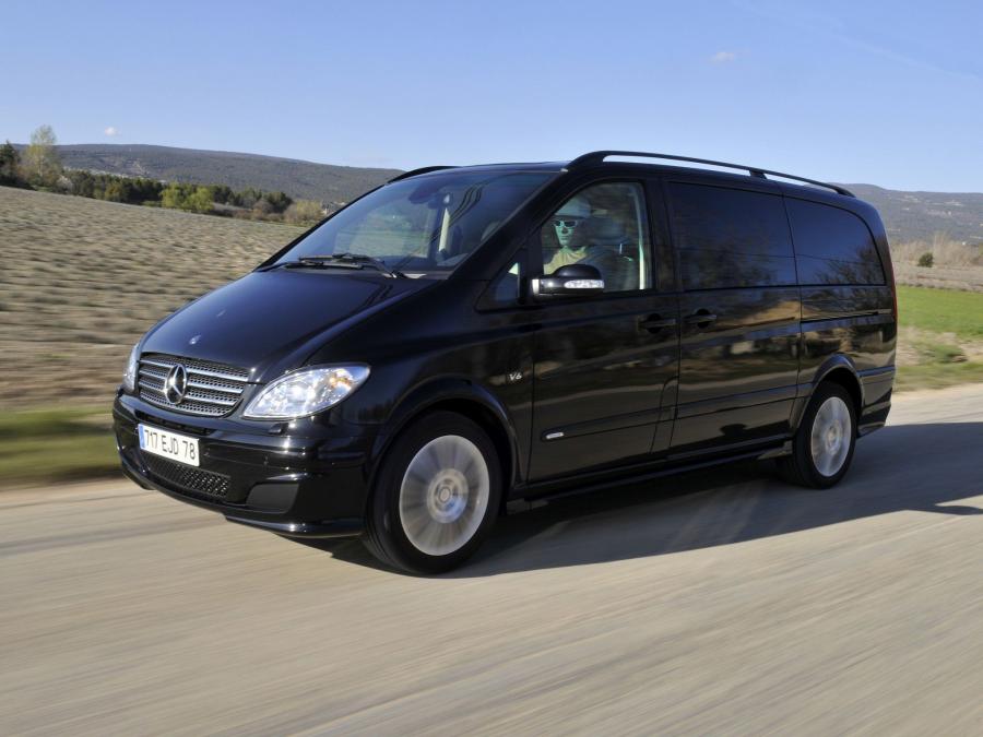  Mercedes-Benz Viano X-Clusive 2007 года  (фото 5 из 10)